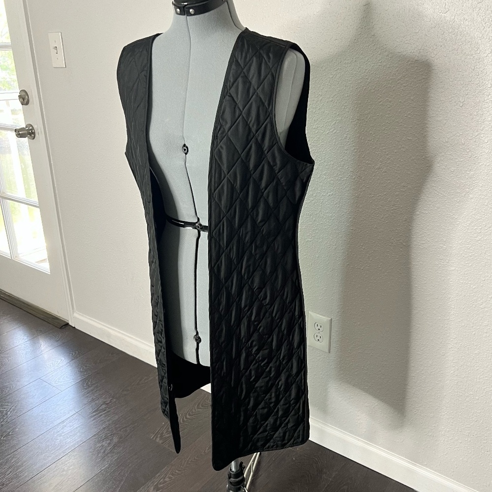 Banana Republic BR Standard Quilted Long Vest - Size Small - Excellent Condition
